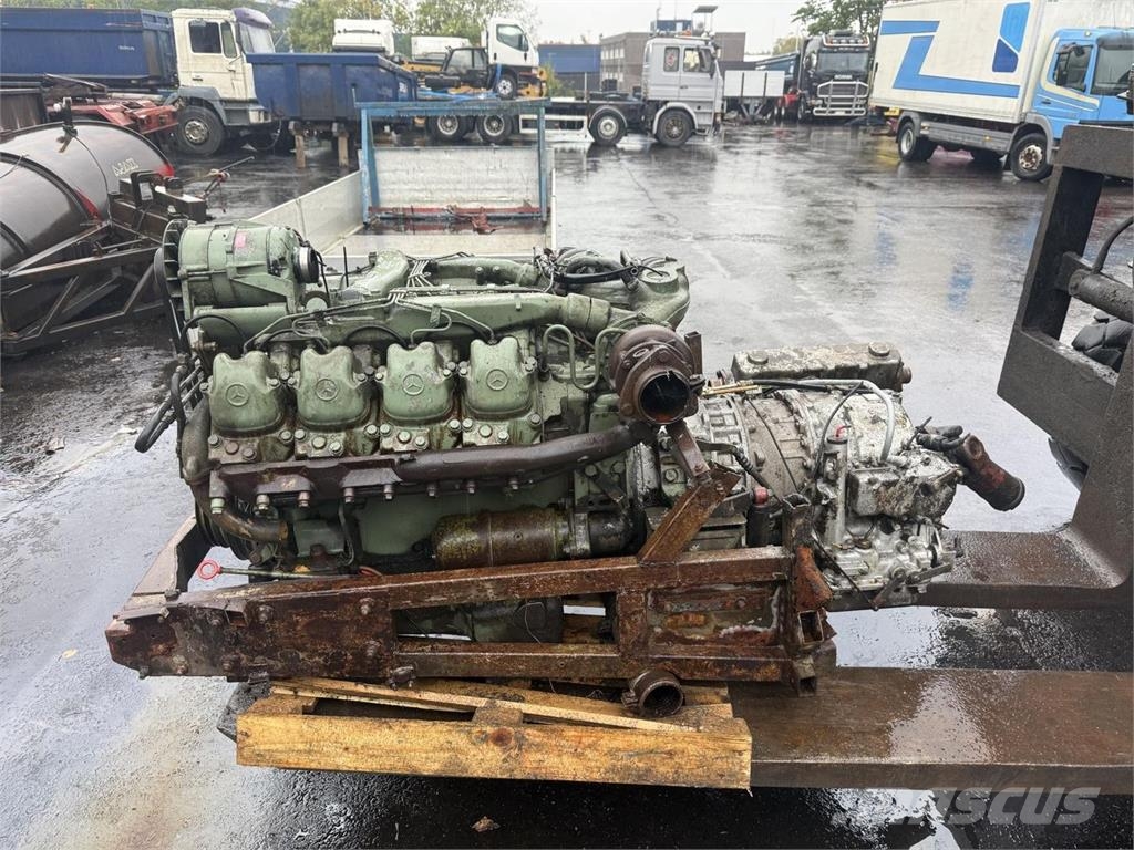 Mercedes-Benz OM 422 moottori + vaihteisto+ hidastin Chassis met cabine