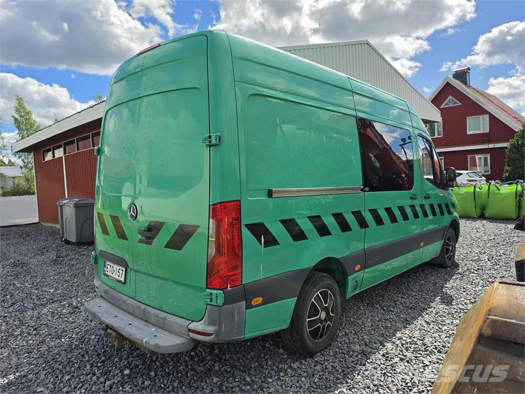 Mercedes-Benz Sprinter Retkeilyauto Ostalo