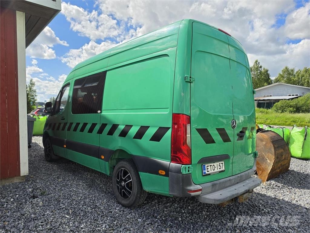 Mercedes-Benz Sprinter Retkeilyauto Ostalo