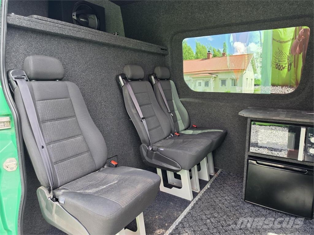 Mercedes-Benz Sprinter Retkeilyauto Ostalo