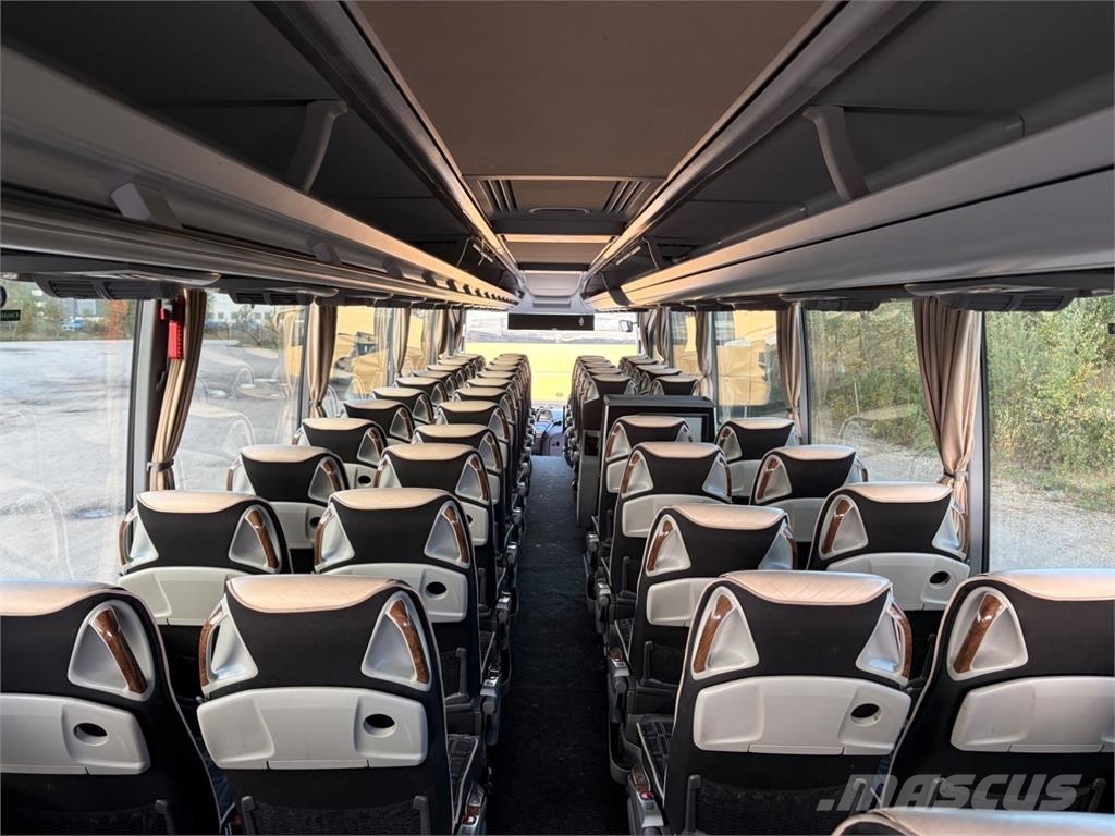 Mercedes-Benz Travego Autobuses tipo pullman