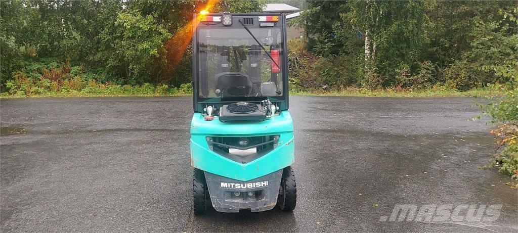Mitsubishi FD25N siisti diesel trukki Diesel heftrucks