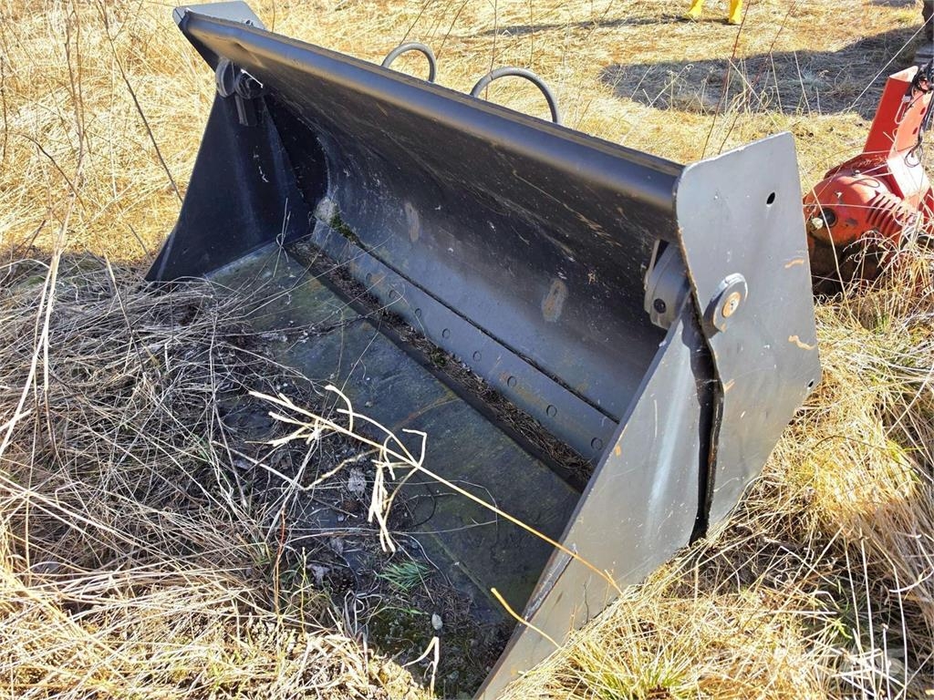  Monitoimikauha Diger yükleme ve kazma ekipmanlari
