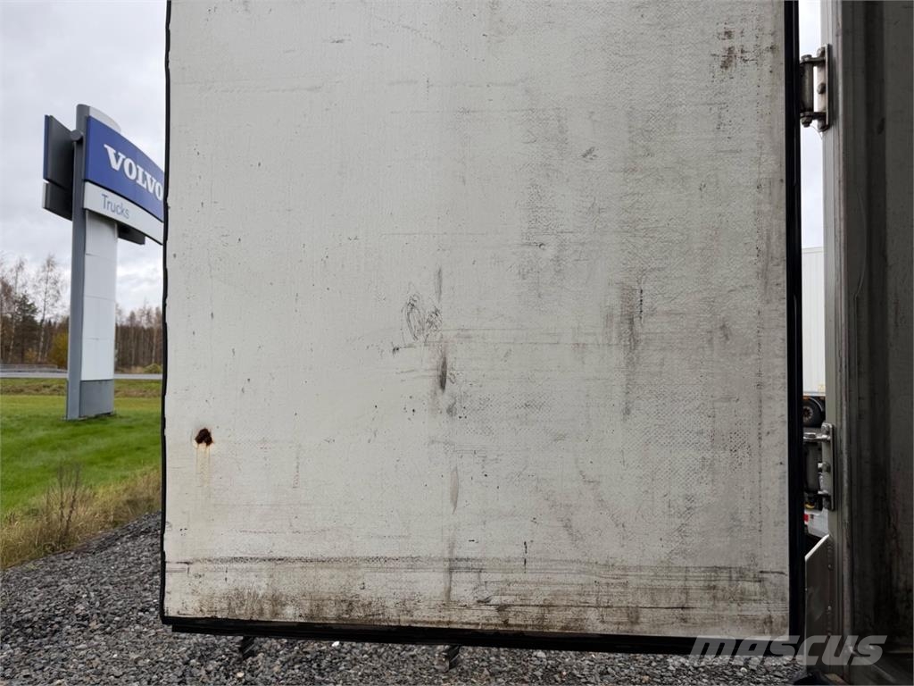 Närko Kokosivuaukeava , 2.65m korkea Kofferauflieger