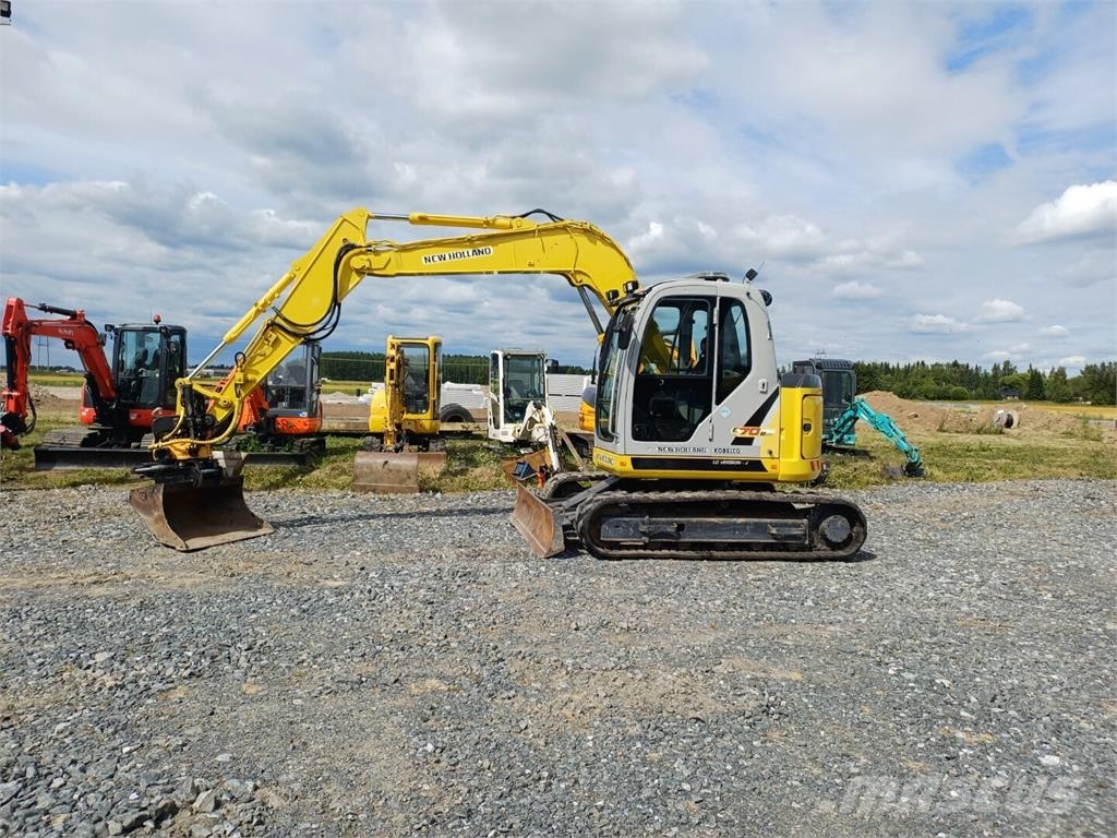 New Holland E70BSR-2 pihti engconilla Midigraafmachines 7t - 12t