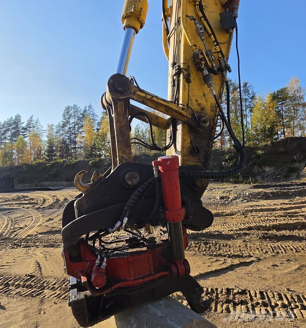 New Holland Kobelco E235BSR-2, Indexator, Rasvari... Raupenbagger