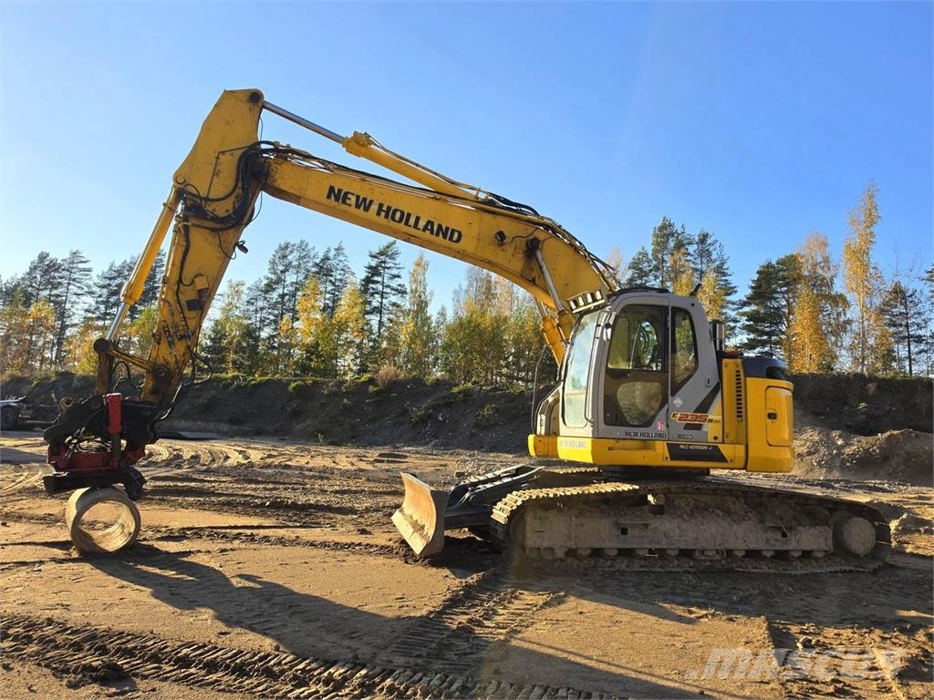 New Holland Kobelco E235BSR-2, Indexator, Rasvari... Raupenbagger