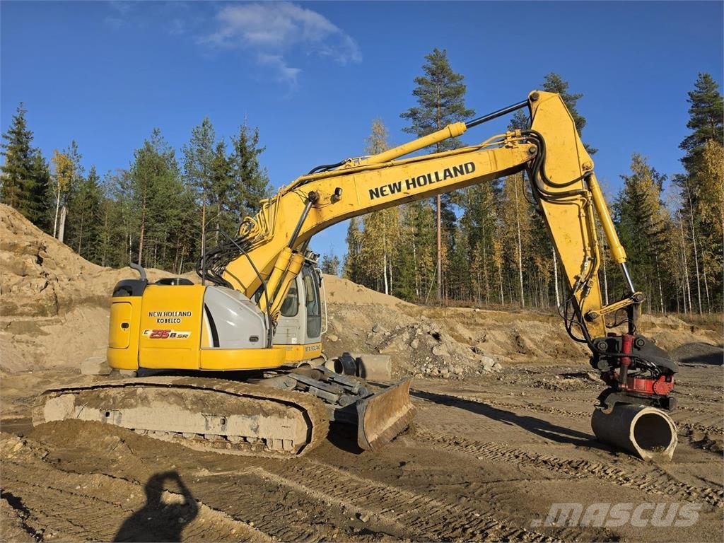 New Holland Kobelco E235BSR-2, Indexator, Rasvari... Raupenbagger