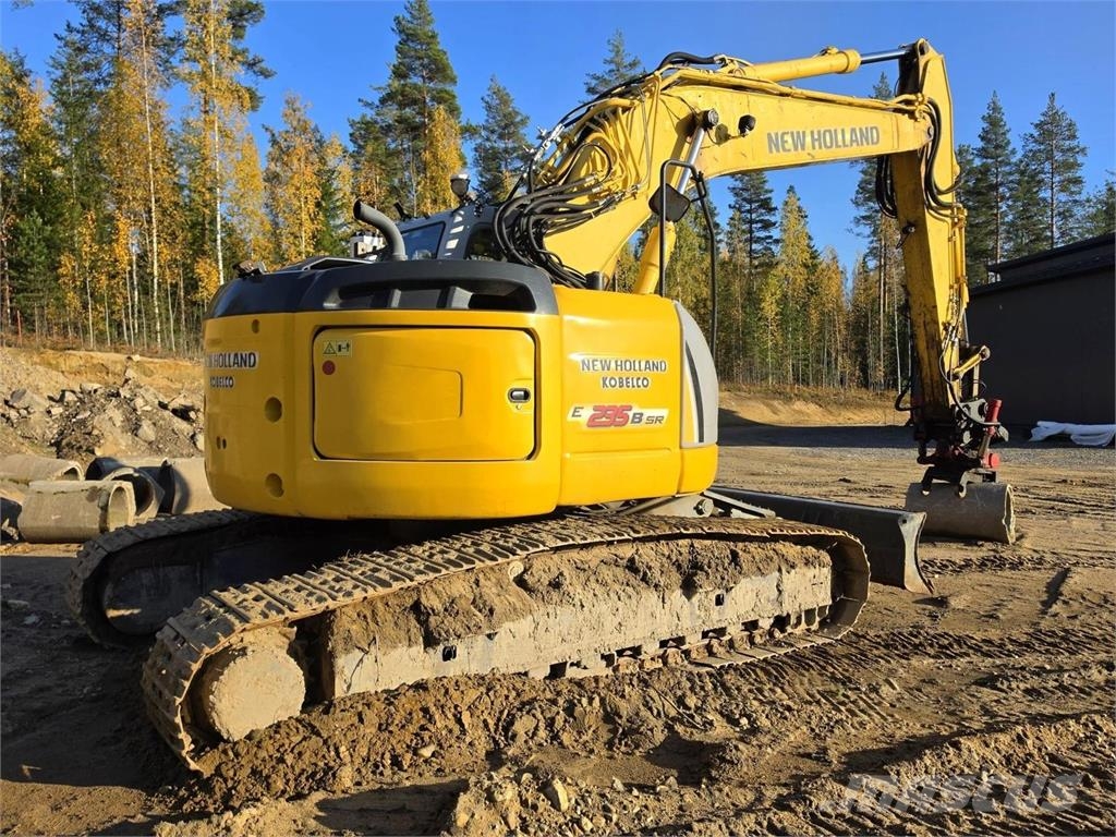 New Holland Kobelco E235BSR-2, Indexator, Rasvari... Raupenbagger