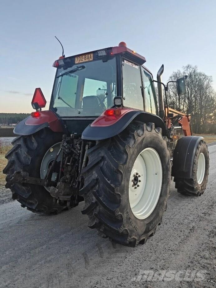 New Holland M100 DT TURBO Traktoren