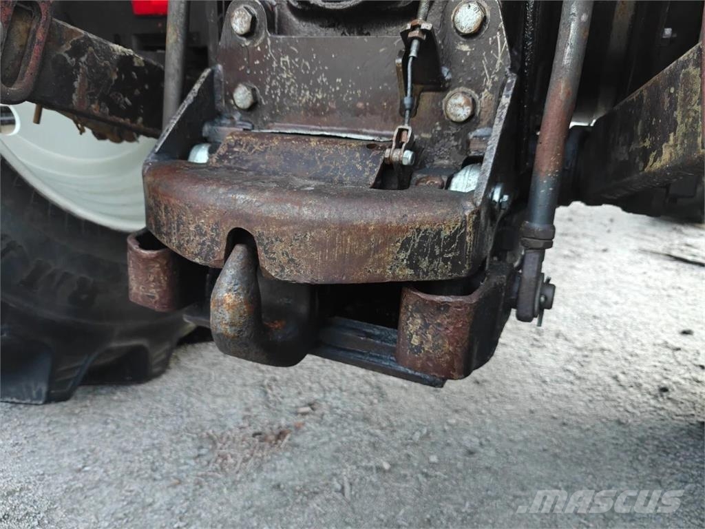 New Holland M100 DT TURBO Traktoren