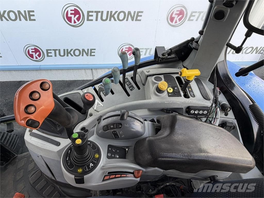 New Holland T6.125S EC الجرارات