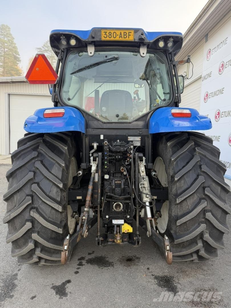 New Holland T6.125S EC الجرارات