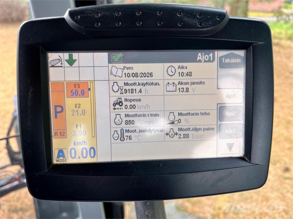New Holland T7070 Autocommand الجرارات