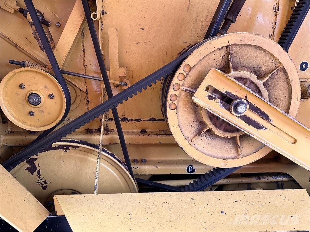 New Holland TC56 Kombajny zbożowe