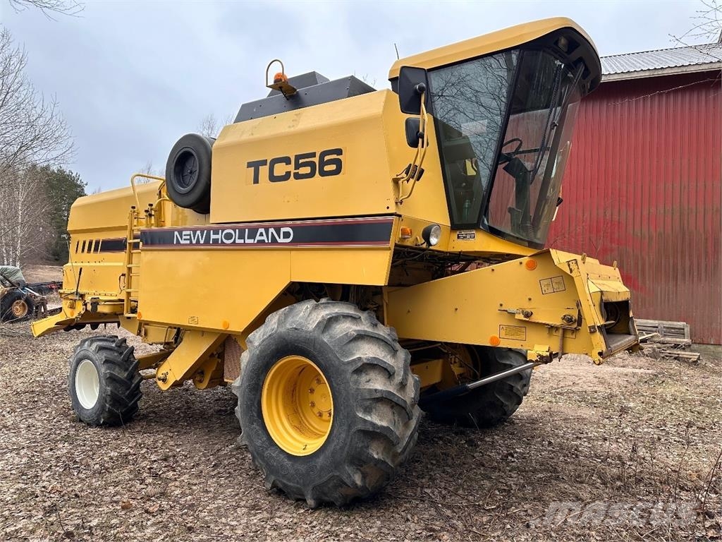 New Holland TC56 Kombajny zbożowe