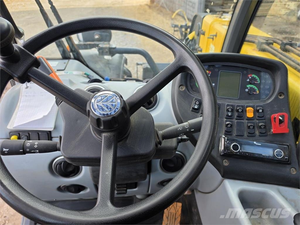 New Holland TH 7.42 Plus Annet laste- og graveutstyr