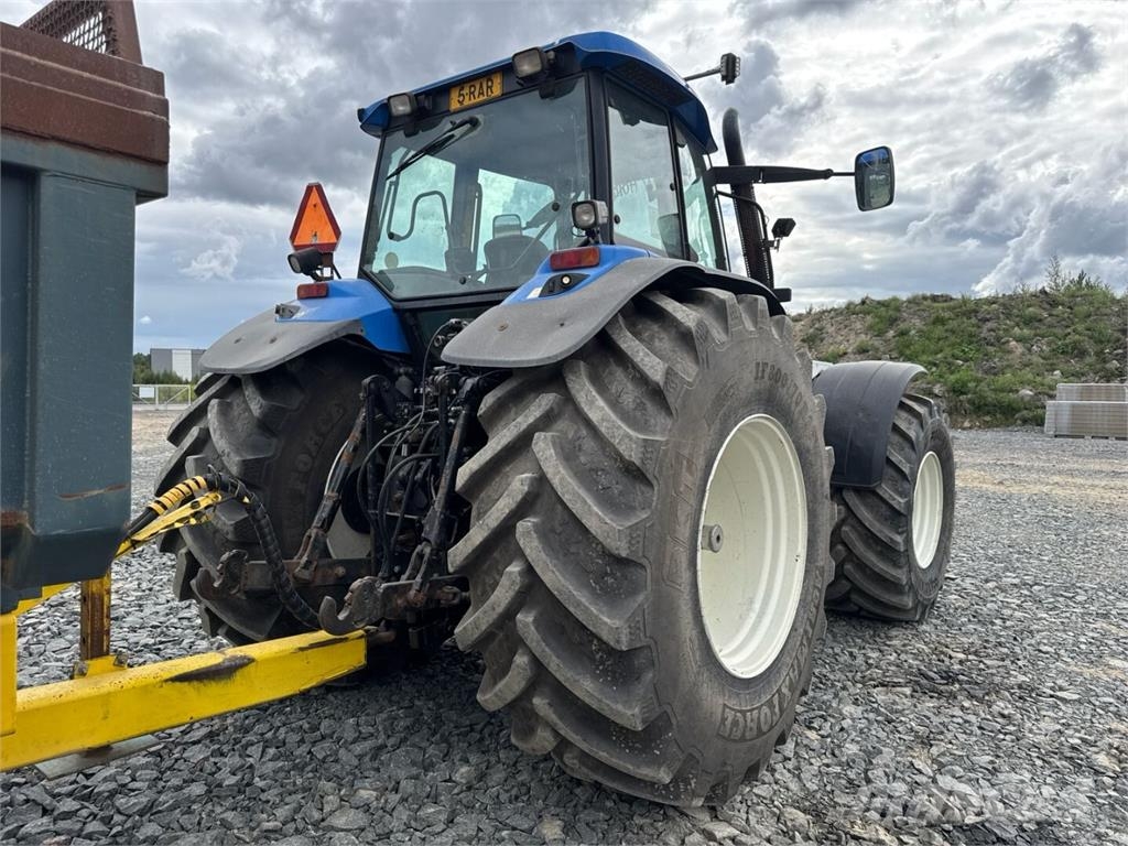 New Holland TM 190 Tractores