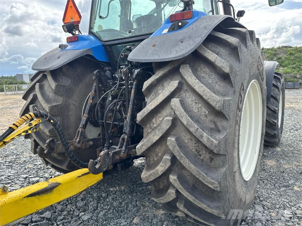 New Holland TM 190 Tractores