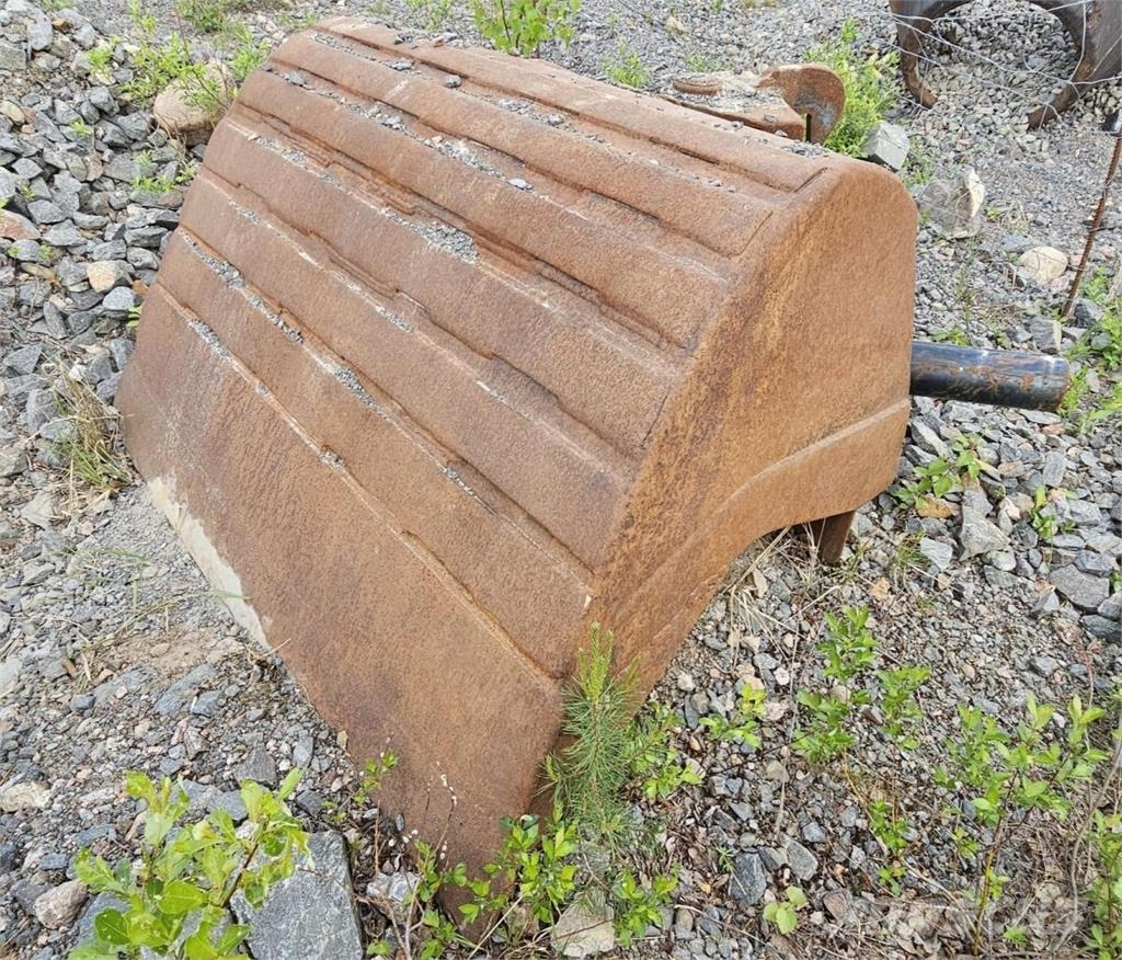 Niskakangas Kallistuva luiskakauha NTP10 Buckets