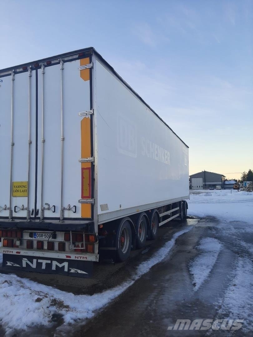 NTM 12,5 M KOKOSIVUNAUKEAVA Box Trailers