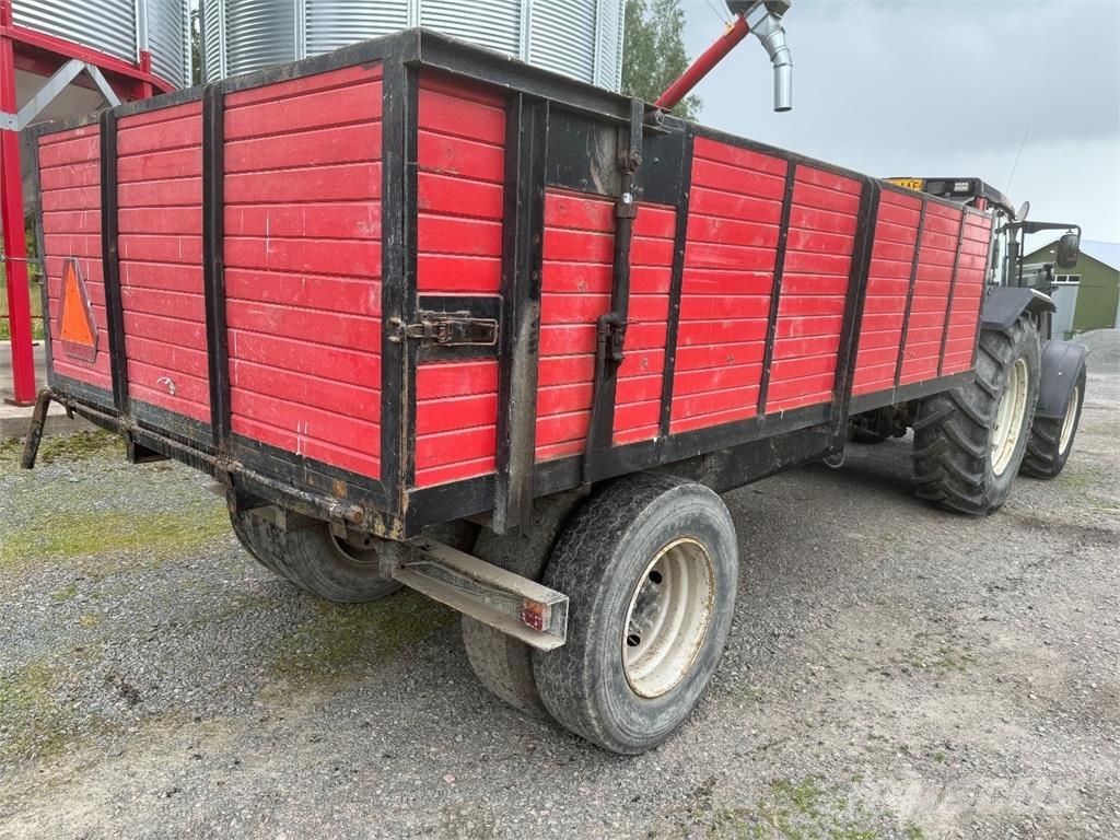 Omavalmiste Jämerä 130 hl kärry hydraulisella perä 傾卸式拖車