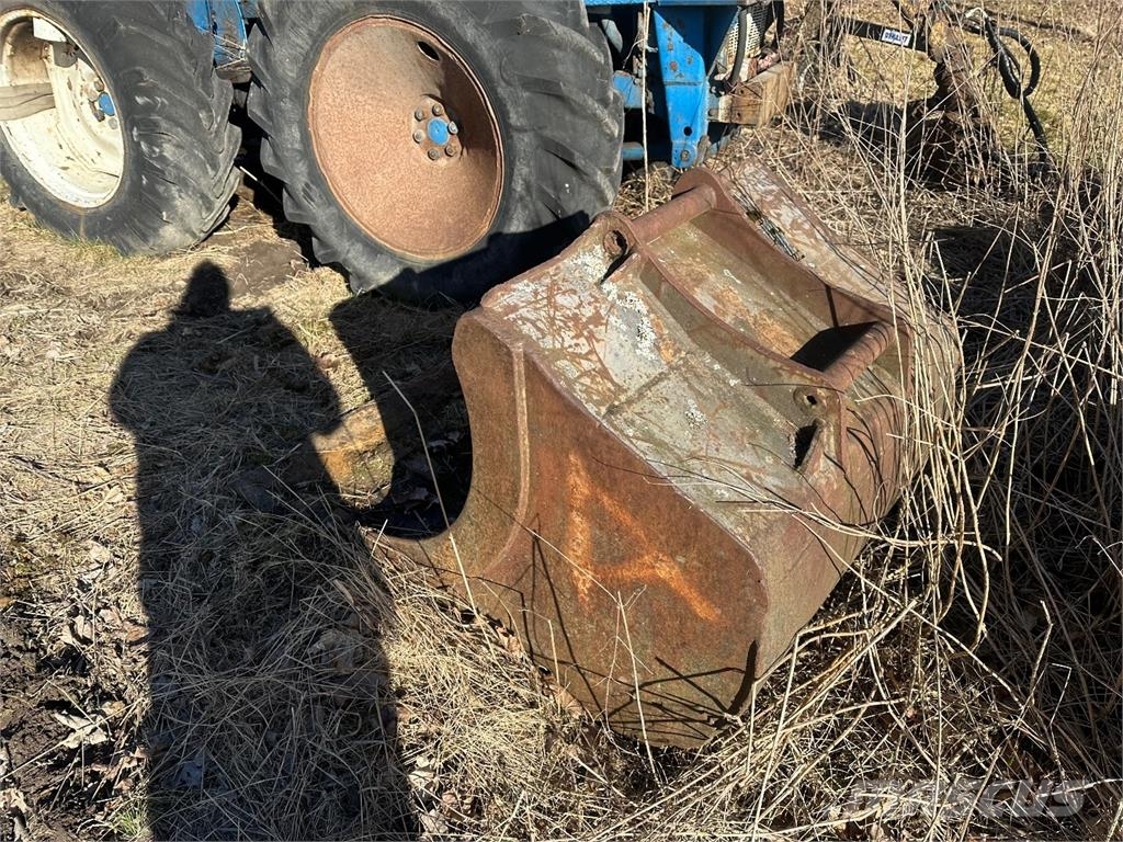 Omavalmiste Kuokkakauha s50 Buckets
