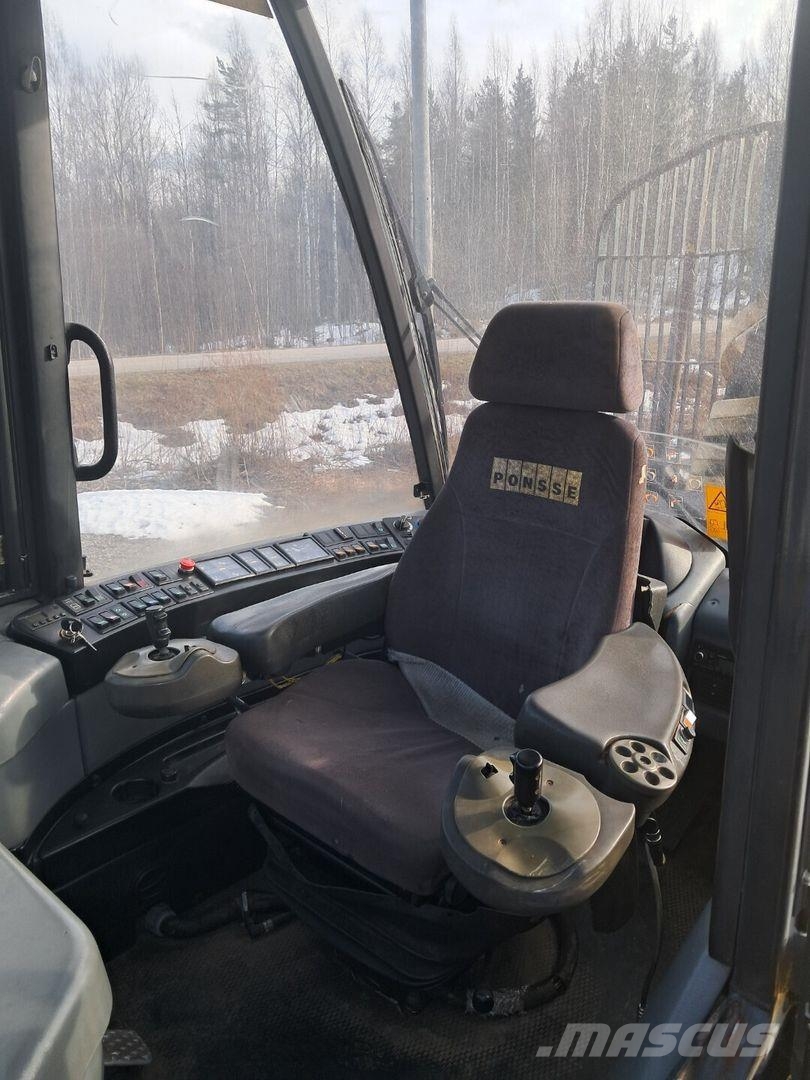 Ponsse Bison Forwarder