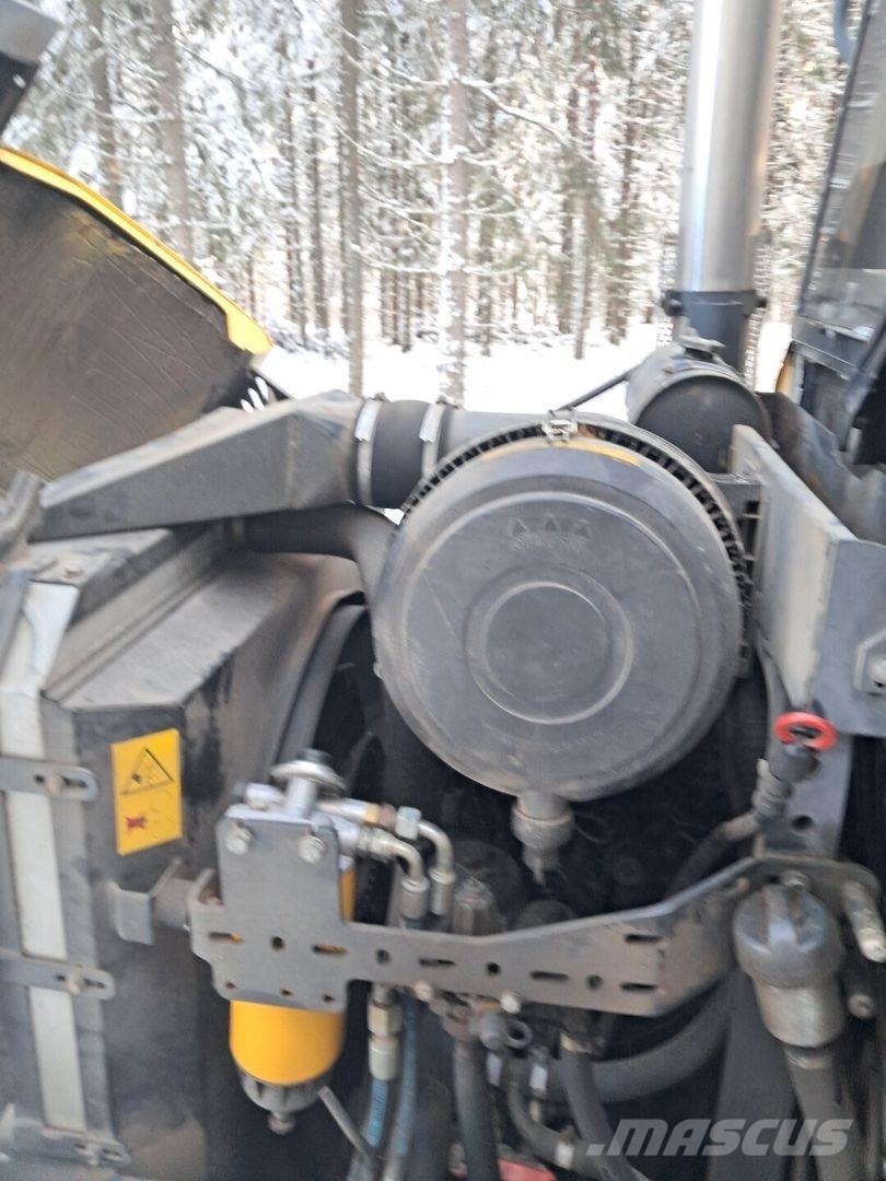 Ponsse Bison Forwarder
