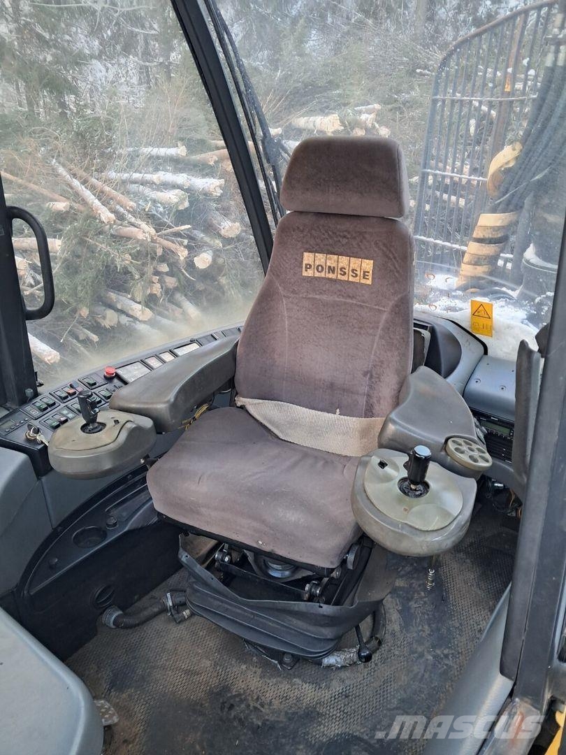 Ponsse Bison Forwarder