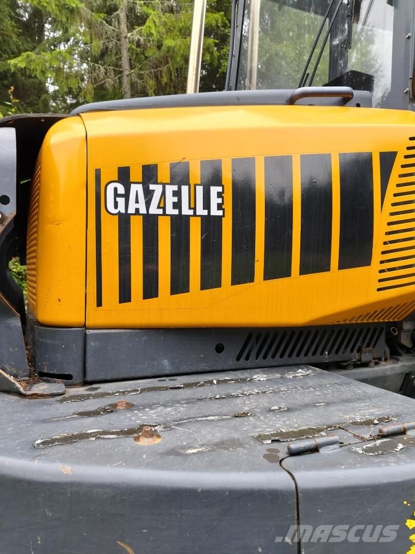 Ponsse Gazelle شاحنات