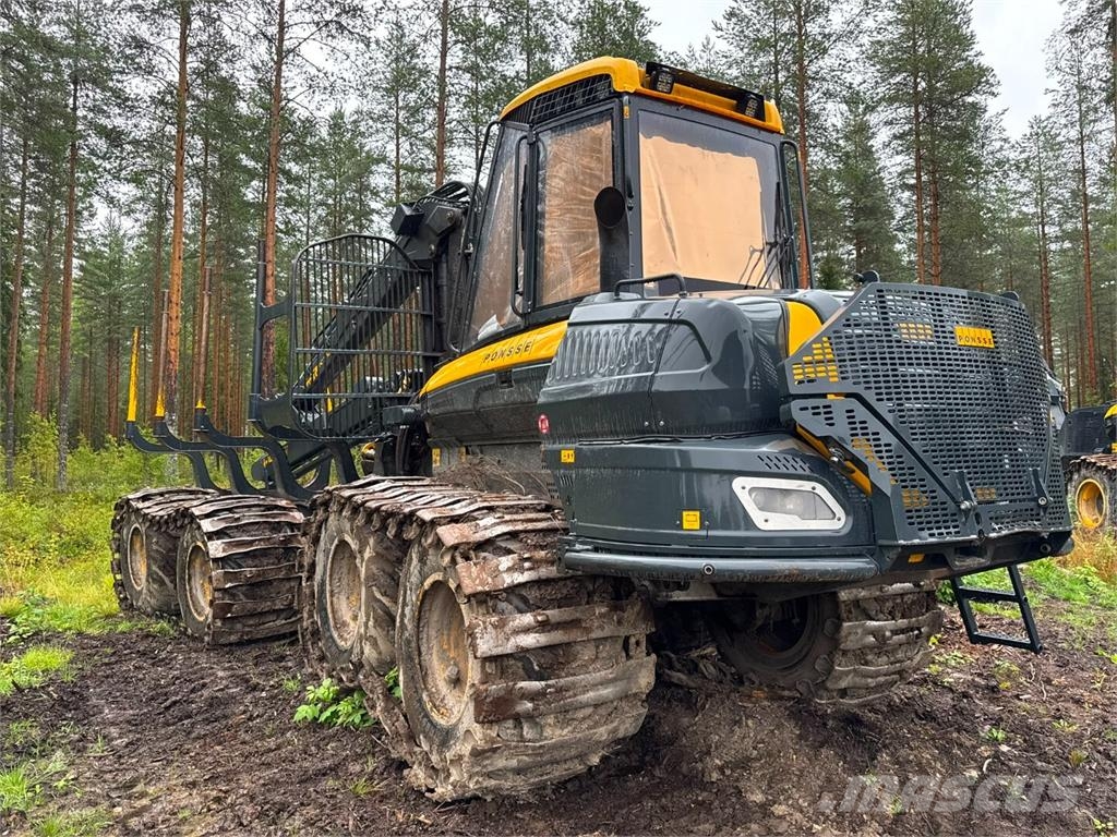 Ponsse WISENT 8W Forwarder