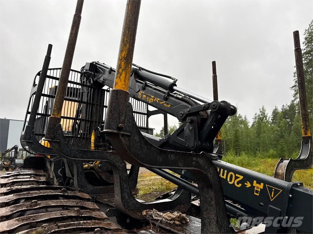 Ponsse WISENT 8W Forwarder
