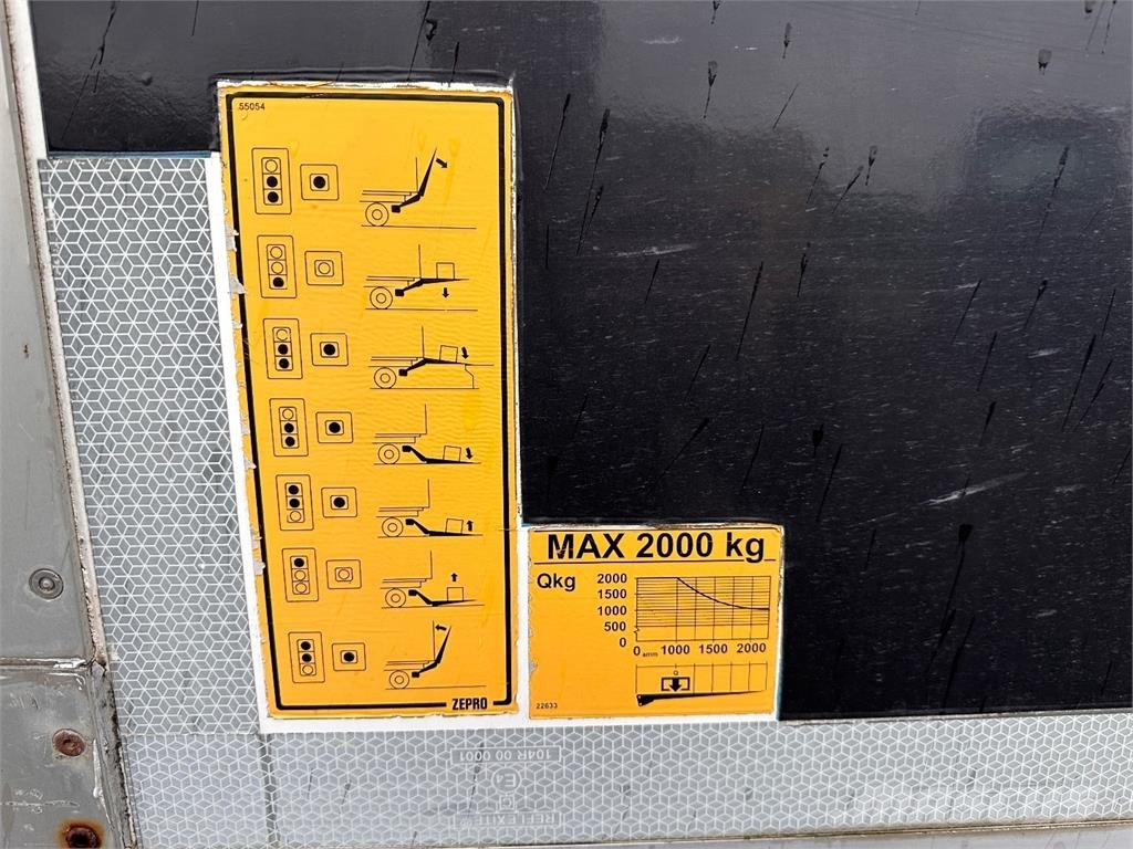 Renault PREMIUM 460 Kofferaufbau