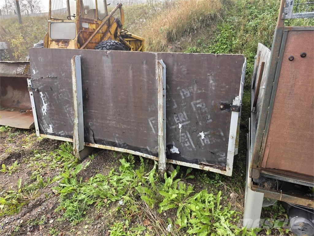 Roskalava 4,7m Pritschen