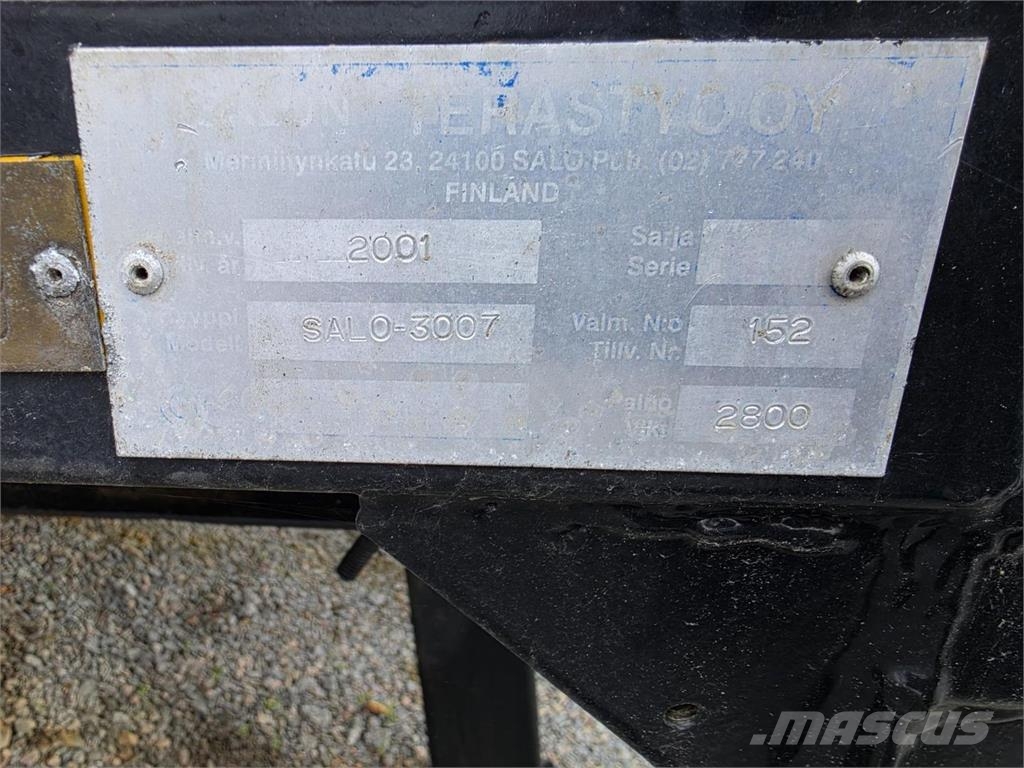 Salo 3007 Suolan- ja hiekanlevitin Posipači soli i pijeska