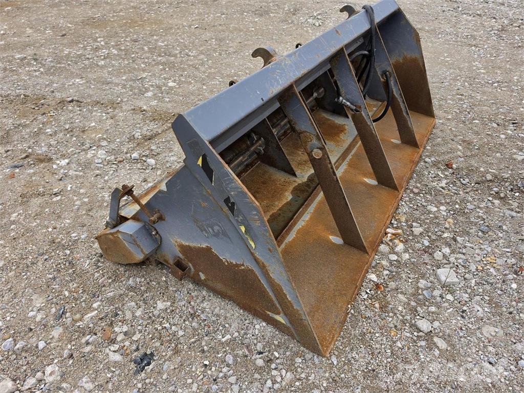 Sami SL2300 Hiekoituskauha Sand- och saltspridare