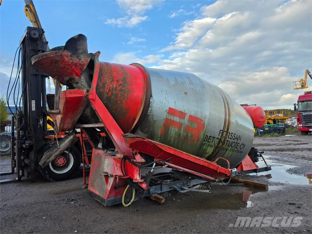  Saraka Betonipönttö 6m3 Pritschen