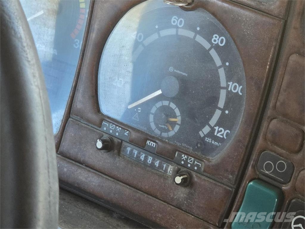 Scania 124G 6X2, Atlas ARK 204K Koukkulava kuorma-autot
