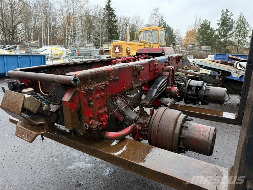 Scania 6x4 telivetopaketti Šasija ar kabīni