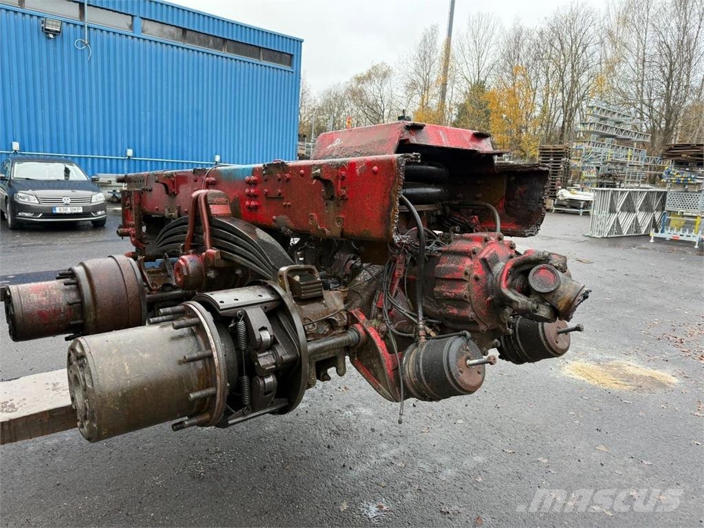 Scania 6x4 telivetopaketti Šasija ar kabīni