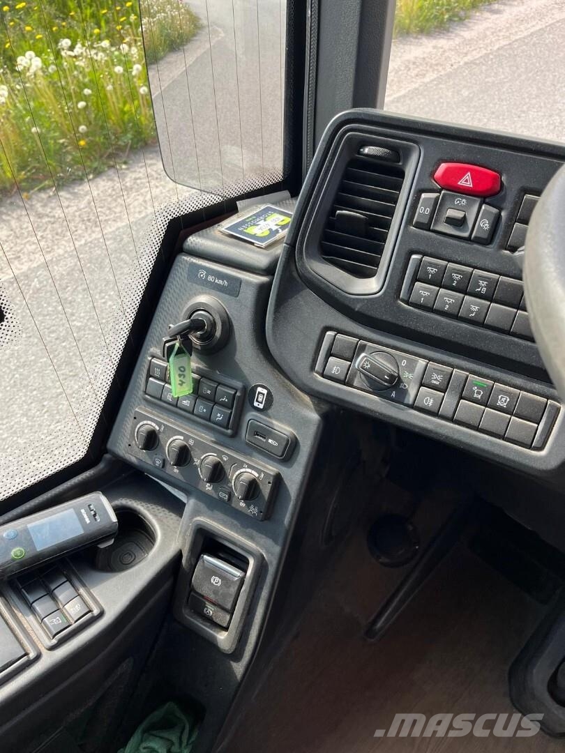 Scania Citywide CNG حافلات مفصلية