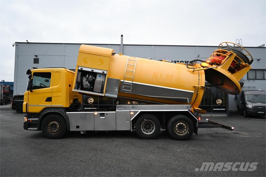Scania G400 6x2*4 Other trucks