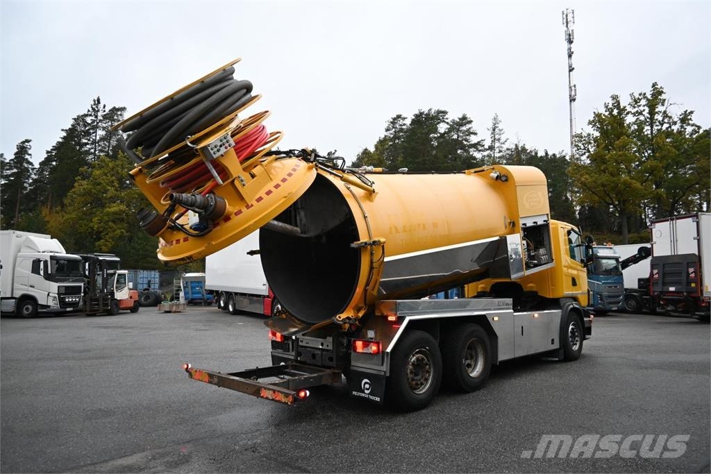 Scania G400 6x2*4 Other trucks