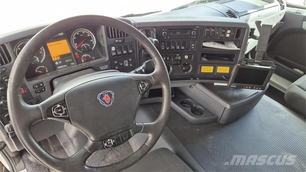 Scania G410 6x2 Smagās mašīnas ar konteineriem