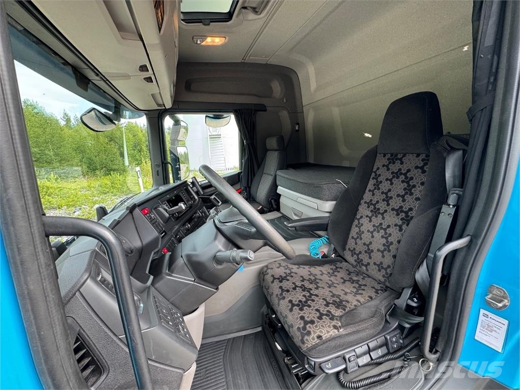 Scania G410 CNG 6x2 貨櫃框架卡車