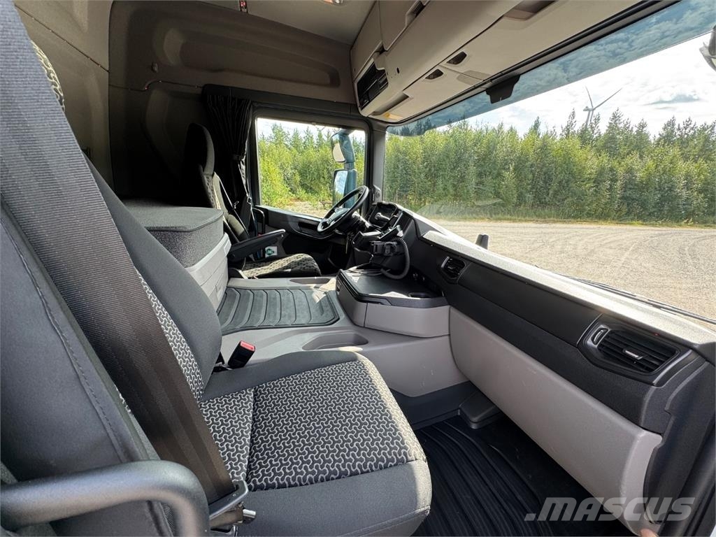 Scania G410 LNG/LBG 6x2 Smagās mašīnas ar konteineriem