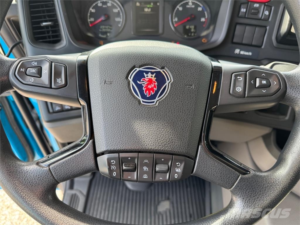 Scania G410 LNG/LBG 6x2 Smagās mašīnas ar konteineriem
