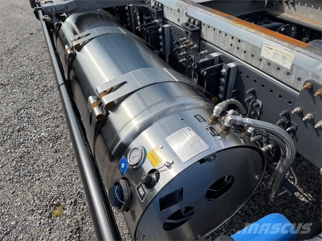 Scania G410 LNG/LBG 6x2 Smagās mašīnas ar konteineriem