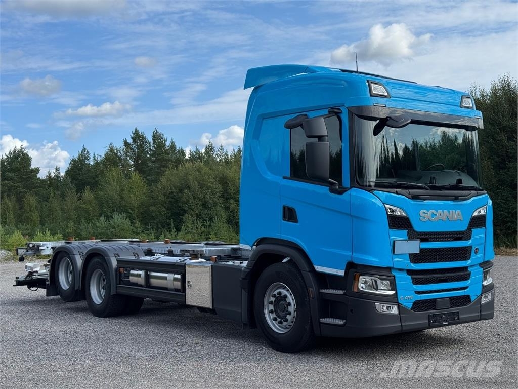 Scania G410 LNG/LBG 6x2 Smagās mašīnas ar konteineriem